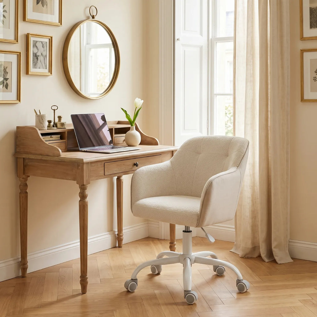 Chaise de bureau District 10 dans un bureau chic